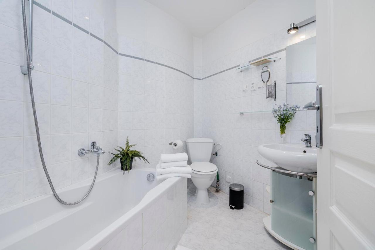 Apt Near Old Town Prague By Michal&Friends Экстерьер фото